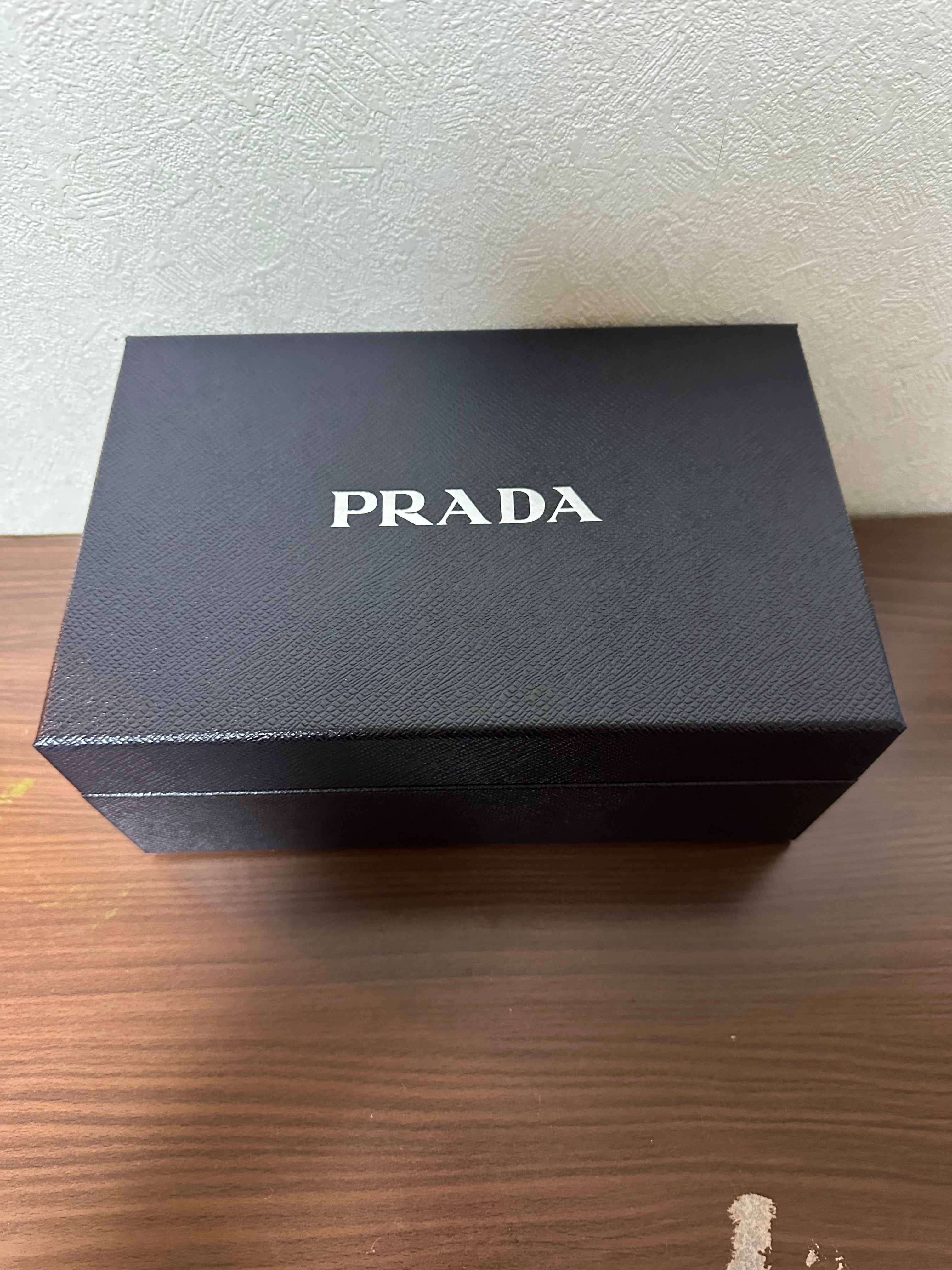 PRADA BLACK LEATHER CROSSBODY BAG