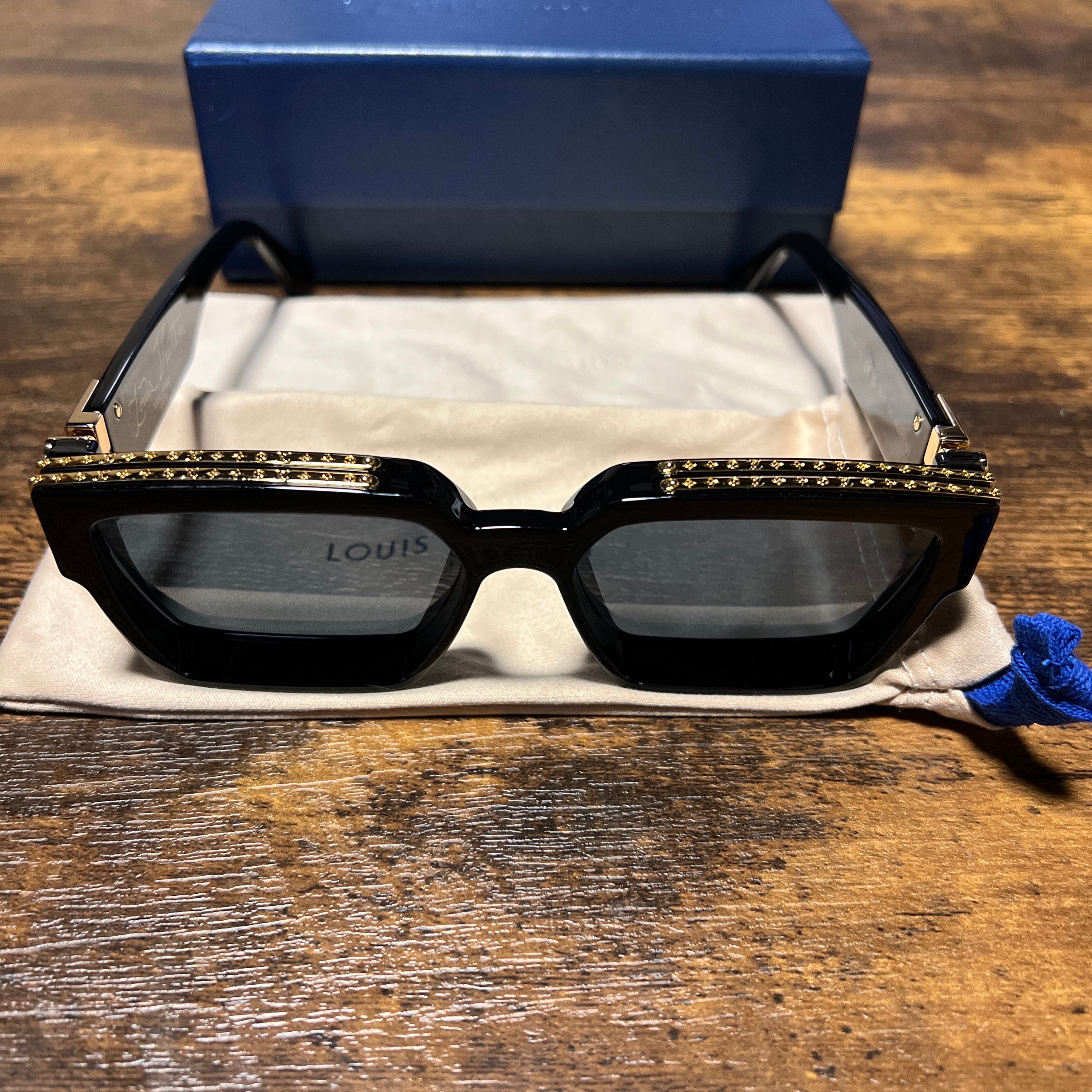 LOUIS VUITTONサングラス 1.1 Millionaires Sunglasses S00 - New - Holiday | LOUIS VUITTON ®