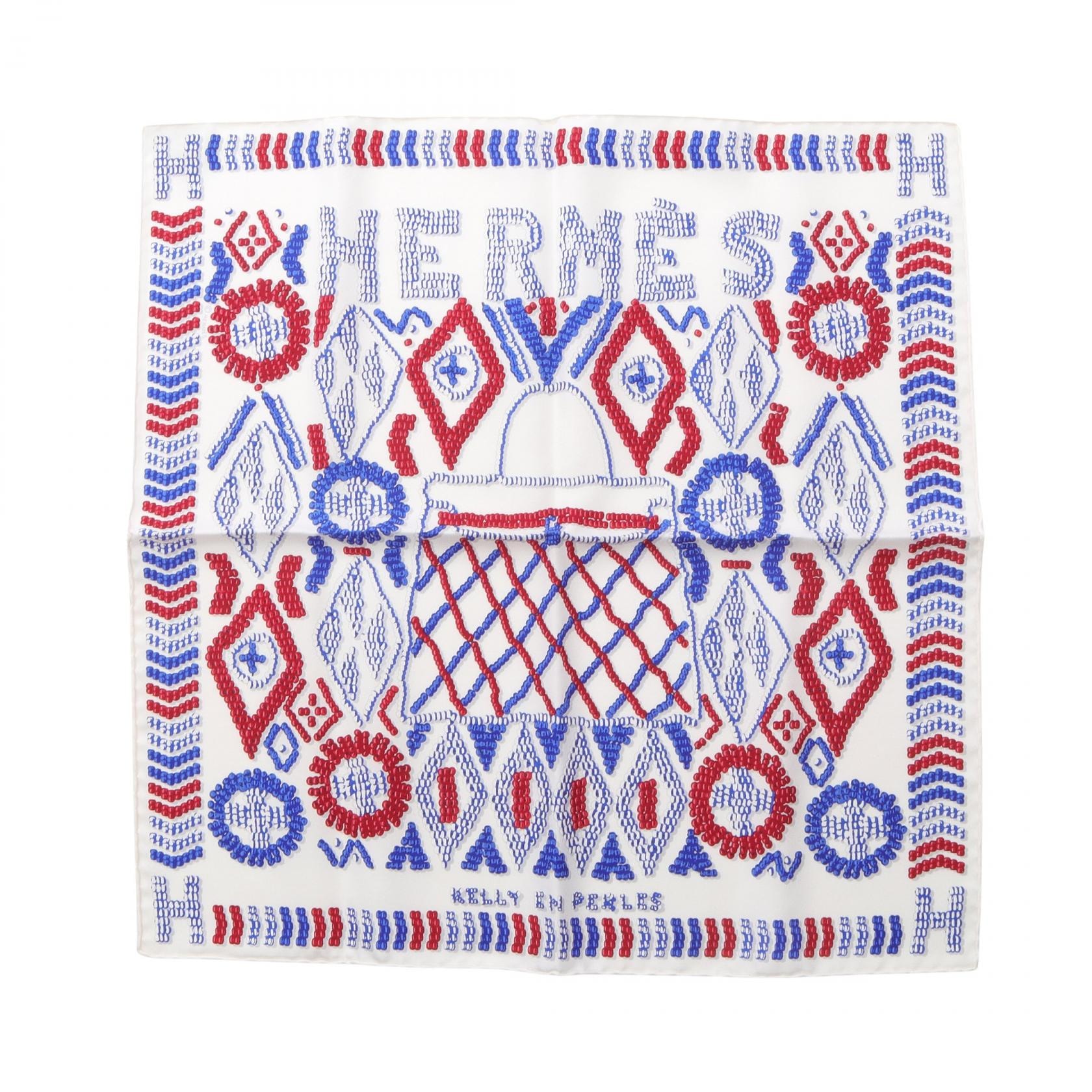 エルメス HERMES プチカレ カレ45 KELLY EN PERLES スカーフ 衣料品 シルク シルク ホワイト レディース ホワイト系 / レッド系 / ブルー系 【中古】