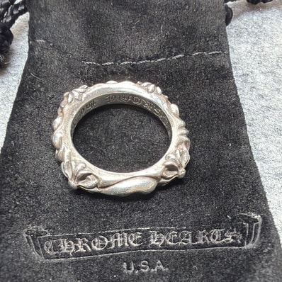 Chrome Hearts Scroll Band Ring "Silver"
