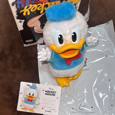 POP MART DISNEY Mickey Family Cute Together Series Plush Keychain Donald