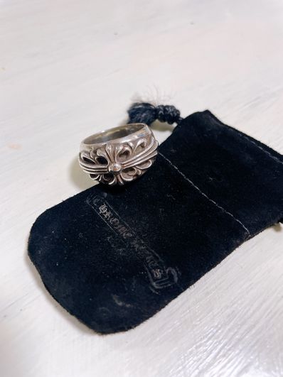 クロムハーツ フローラルクロスリング