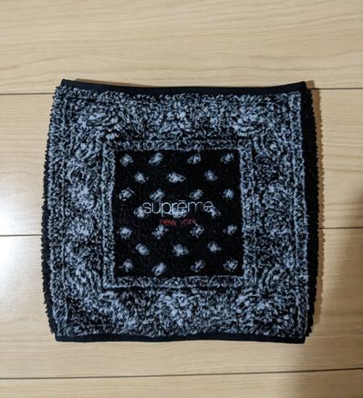 Supreme Bandana Fleece Neck Gaiter Supreme Bandana Fleece Neck Gaiter