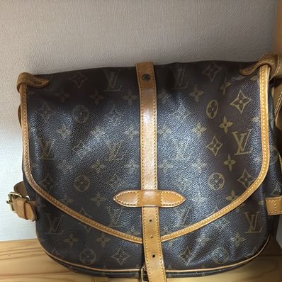 Louis Vuitton Monogram Saumur 35