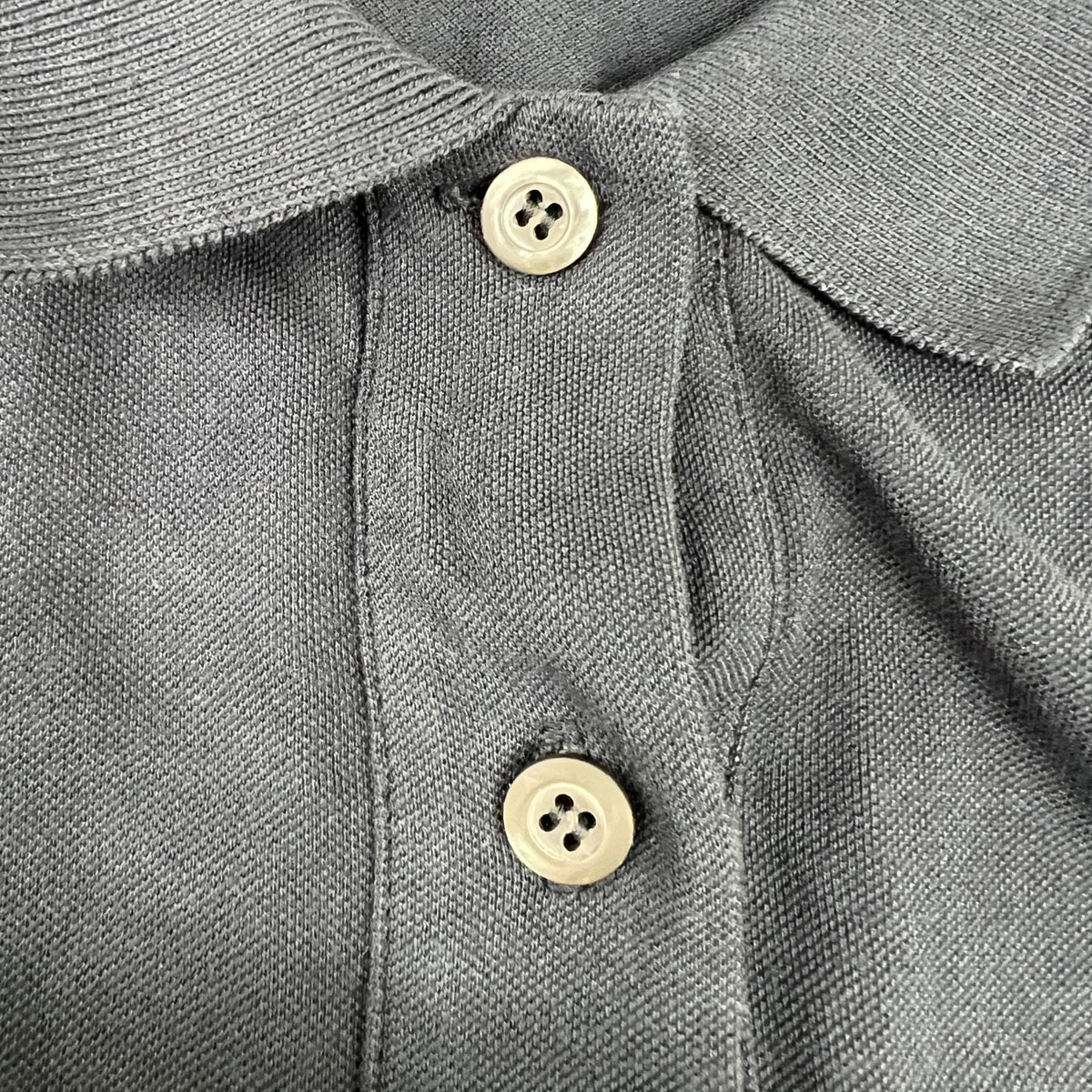 C (やや傷や汚れあり)】PRADA 美品 トライアングルロゴ ポロシャツ