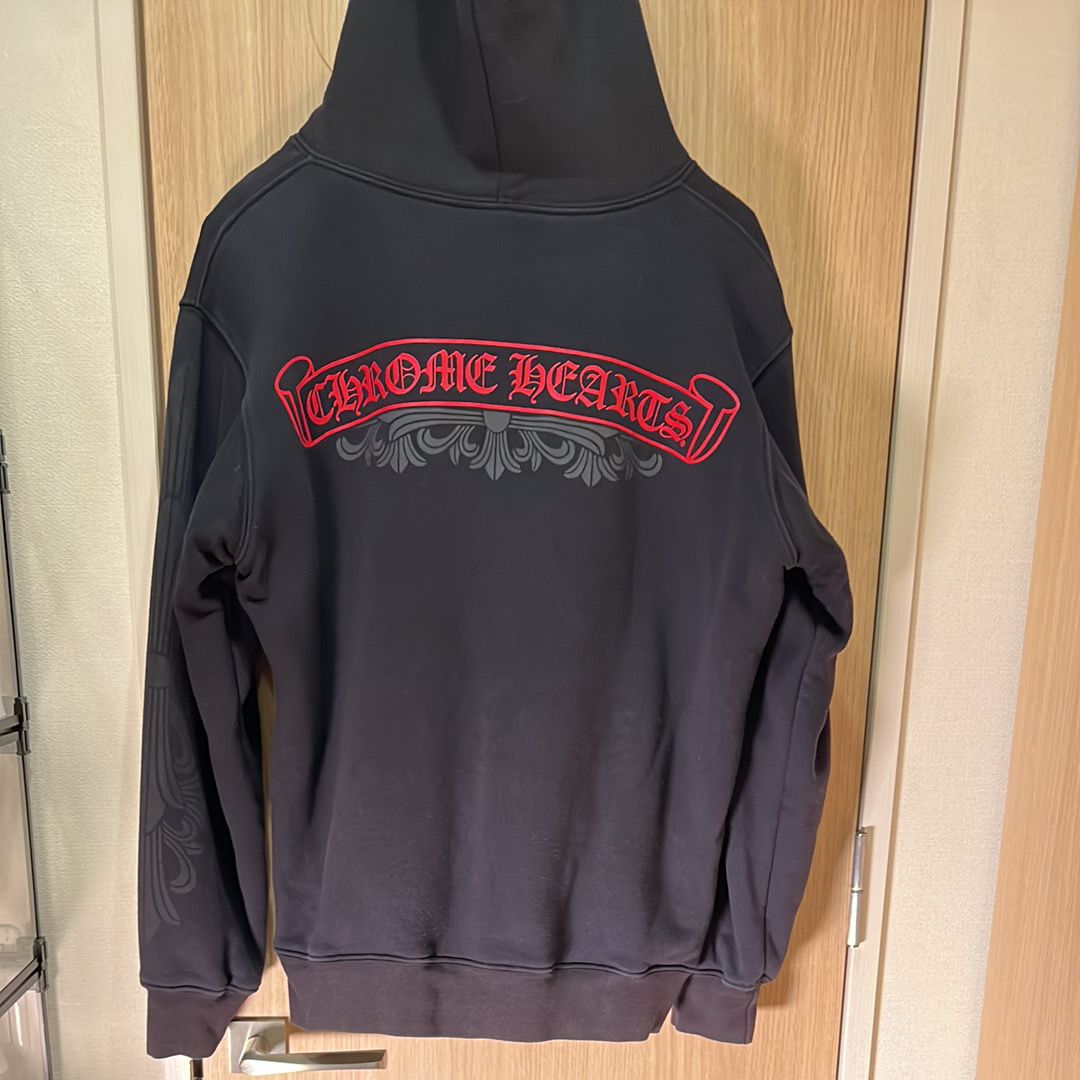 クロムハーツ ダガー ジップアップパーカー