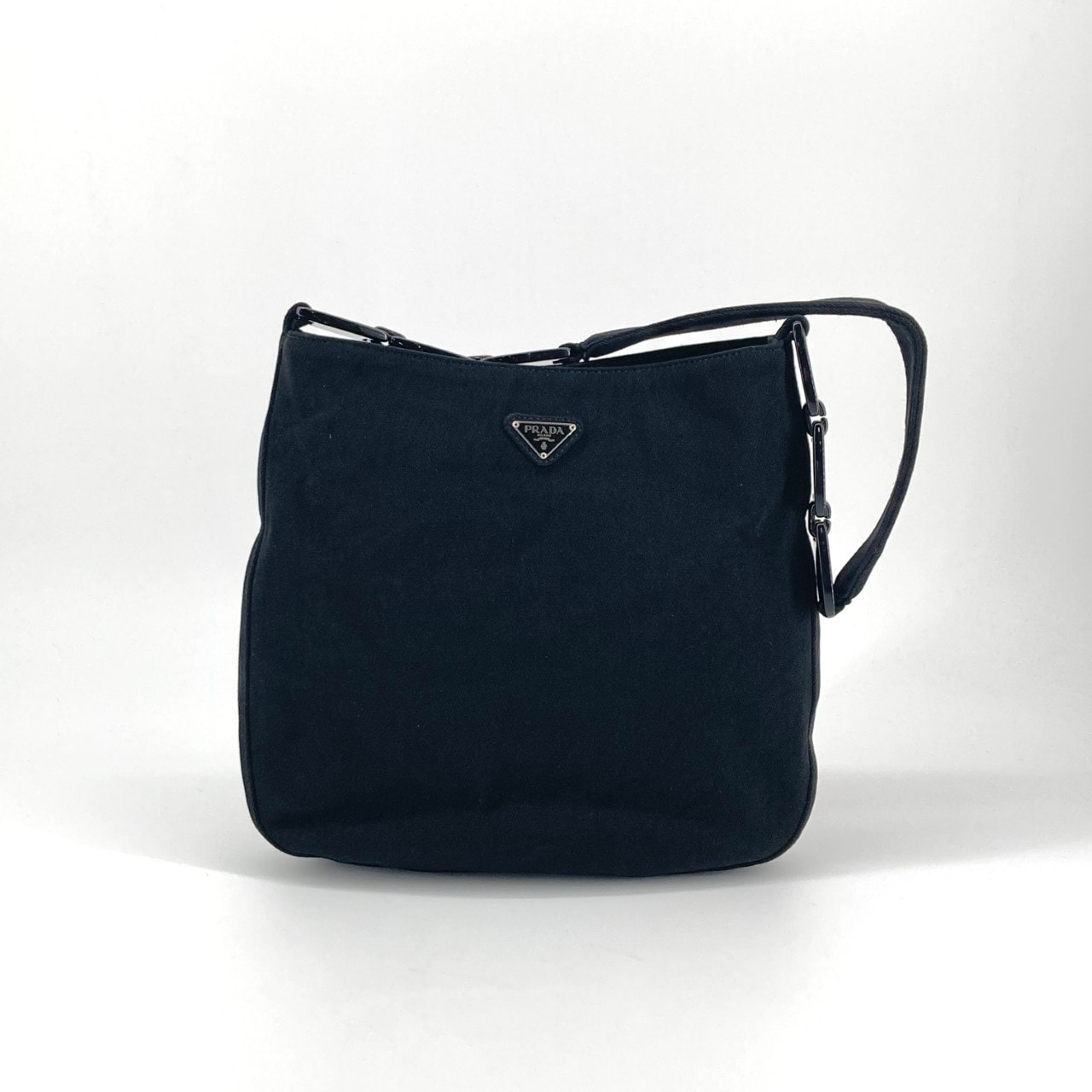 PRADA(プラダ) ナイロン ショルダーバッグ ブラック