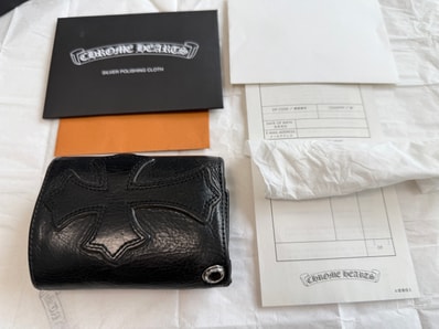 正規品!クロスパッチ付き!CHROME HEARTS クロムハーツ 3フォールドウォレット 財布