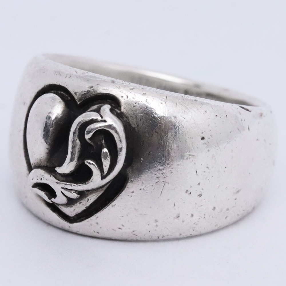 Chrome Hearts Heart In Band Ring "Silver"