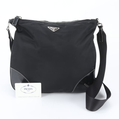 ■極美品 プラダ テスート ナイロントライアングルロゴ BT0326