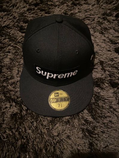 Supreme Champions Box Logo New Era® "Black"
