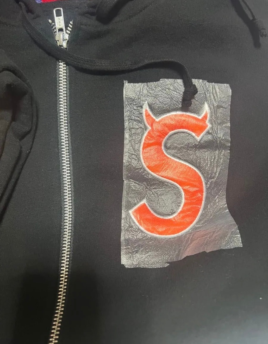 Supreme Devil S Logo Zip Up Hooded Sweatshirt "Black"