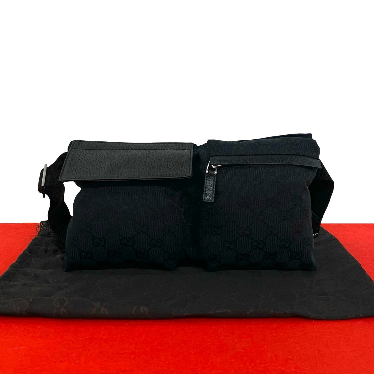 GUCCI グッチ GG 総柄 キャンバス レザー ボディバッグ ブラック
841-8