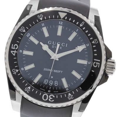 ☆良品 グッチ ダイヴ デイト 136.2 クォーツ メンズ 【中古】