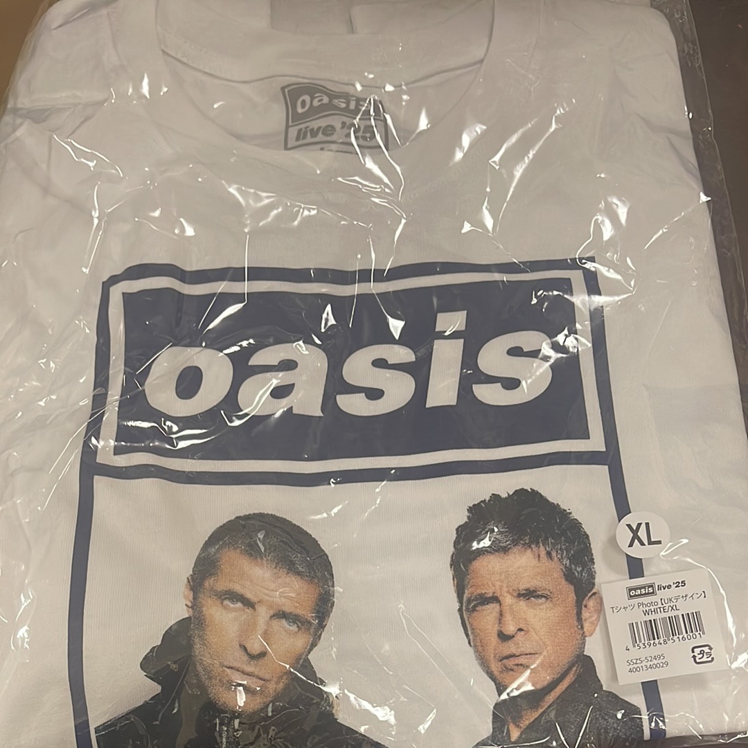 oasis live's 25 Tシャツ
