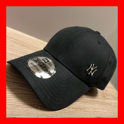 【激レア】NEW ERA 9forty NewYork Yankeesブラック