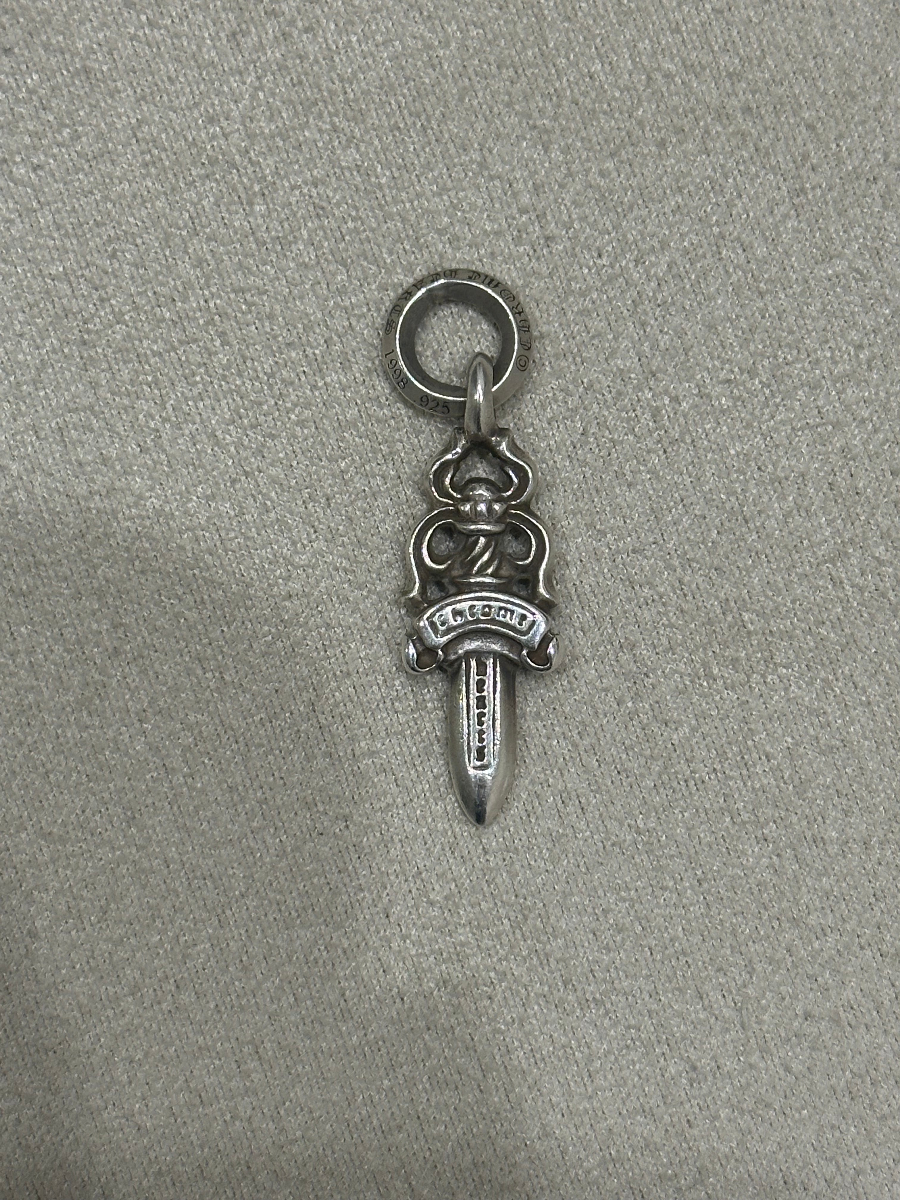 クロムハーツ ダガー チャーム "シルバー"