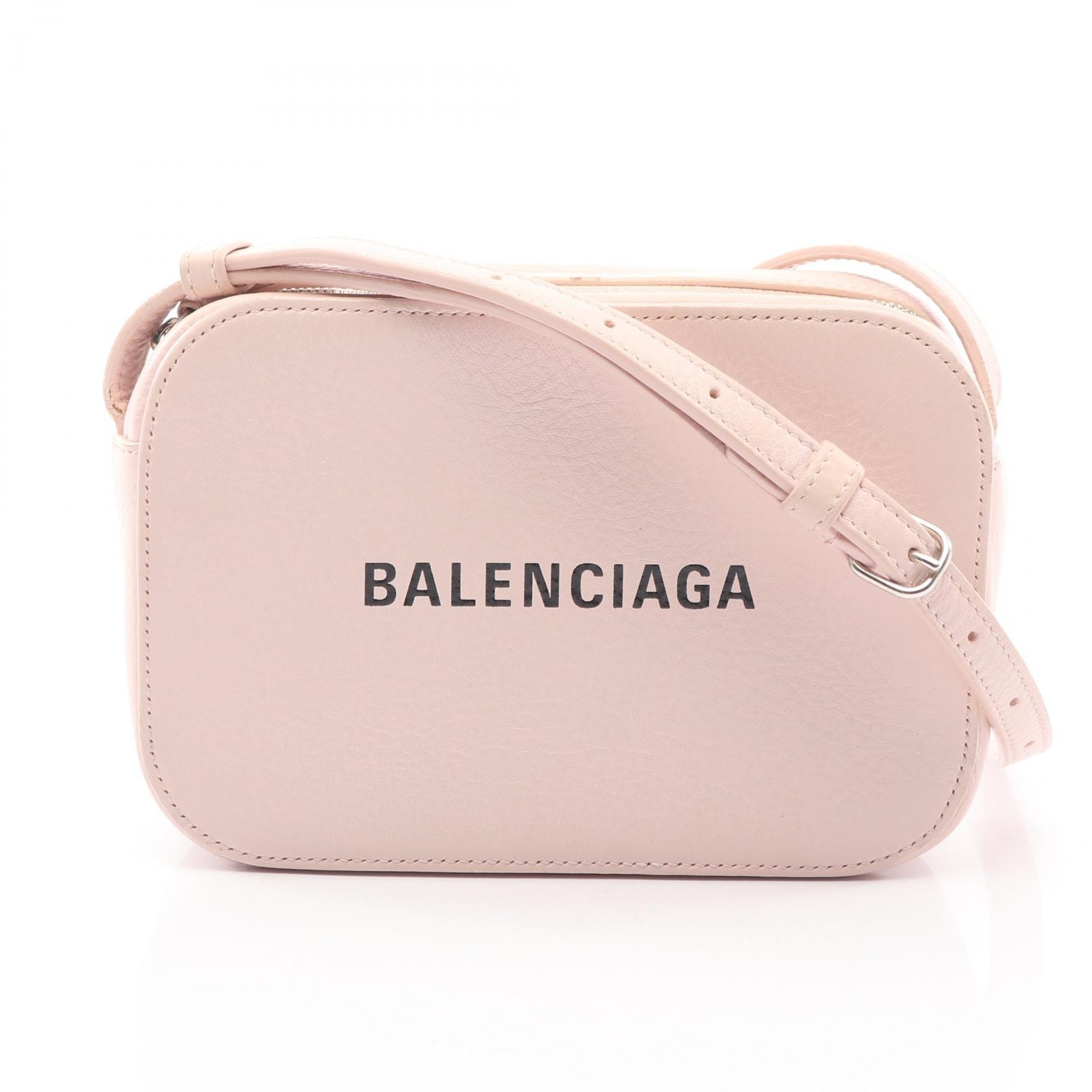 バレンシアガ BALENCIAGA EVERYDAY CAMERA BAG XS エブリデイ カメラバッグ ショルダーバッグ バッグ レザー レディース ピンク系 【中古】