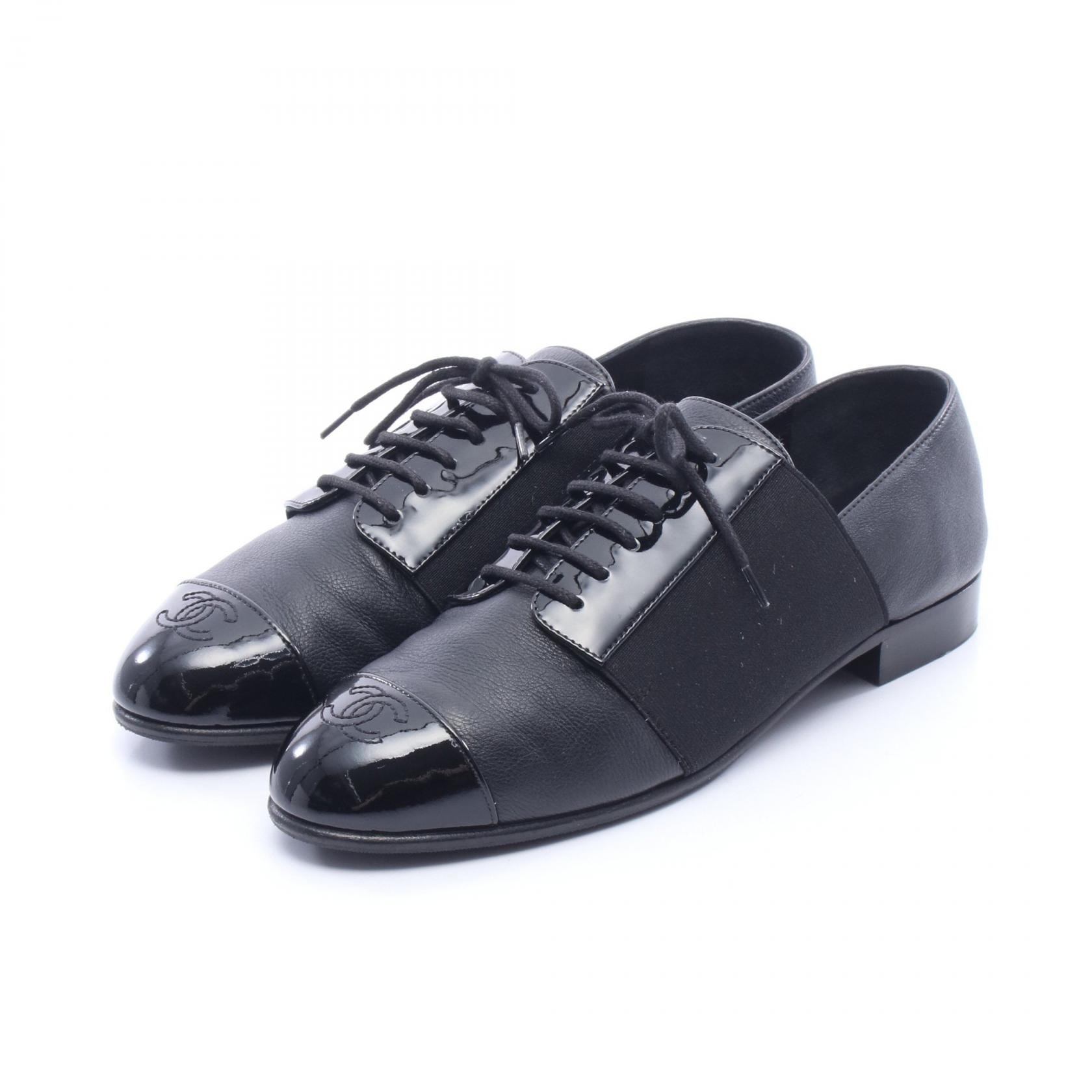 シャネル CHANEL ココマーク ローファー 靴 レザー パテントレザー レディース ブラック系 【中古】