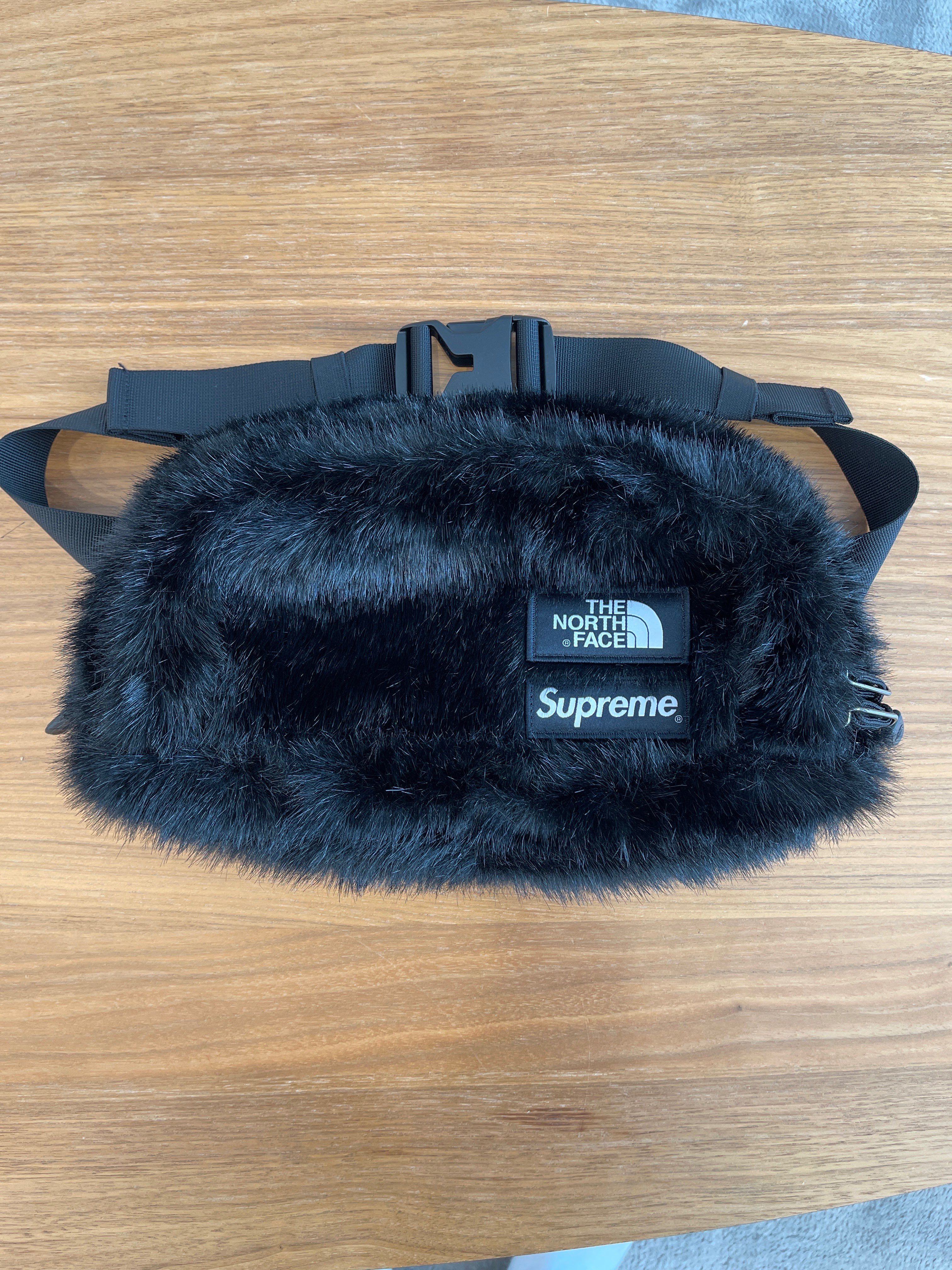 Supreme x The North Face Faux Fur Waist Bag "Black" NM82093I / NF0A5G87