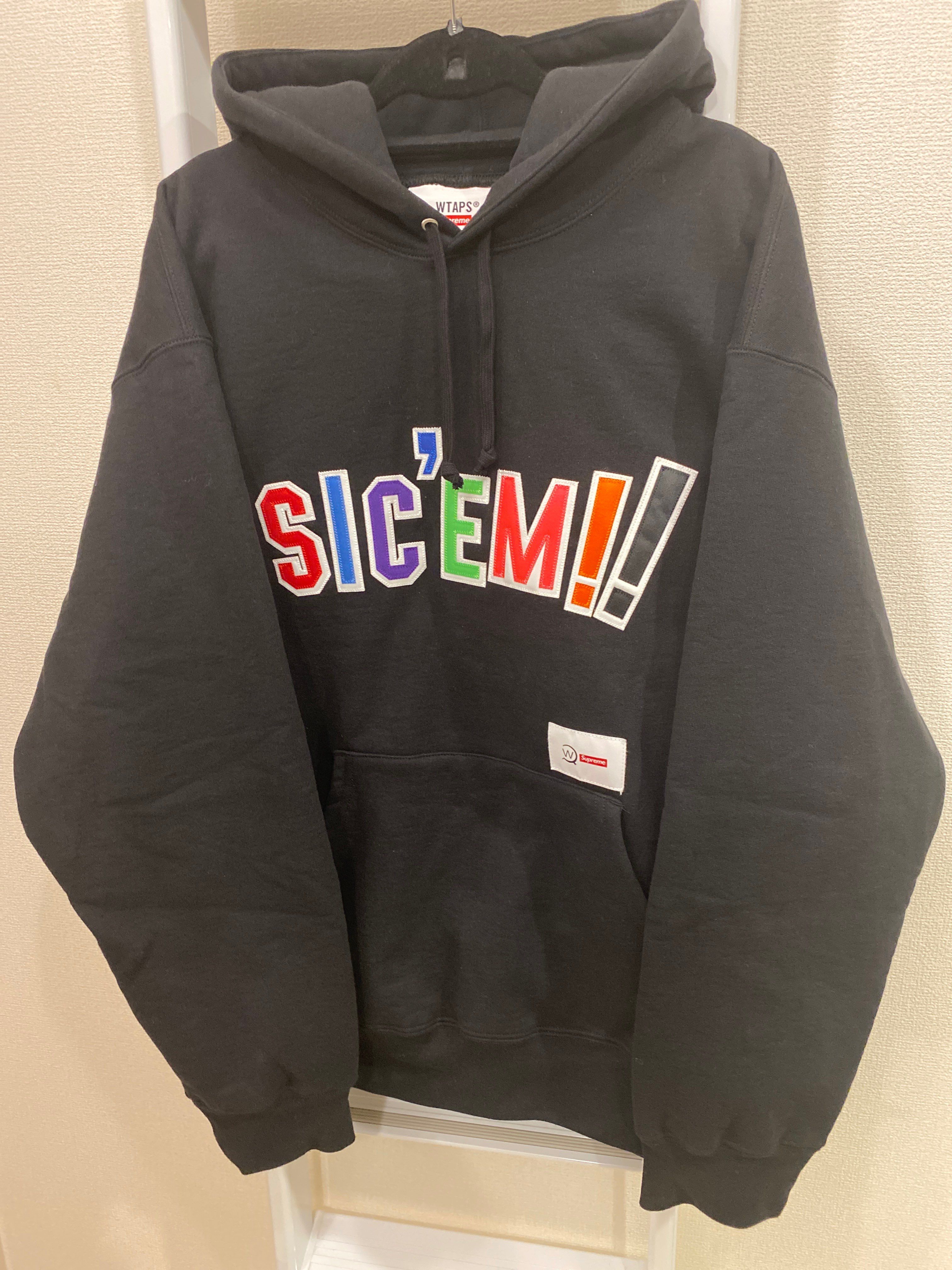Supreme / WTAPS Sic'em! Hooded Sweatshirt "Black"