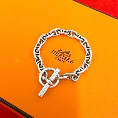 HERMES エルメス シェーヌダンクル PM 18コマ 筆記体 シルバー925 ブレスレット シルバー
27802