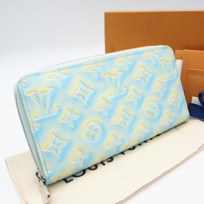 未使用 LOUIS VUITTON ルイ・ヴィトン モノグラム アンプラント サマー スターダスト ジッピーウォレット ヴェール ドー M81466 長財布 ブルー イエロー グレインカーフレザー レディース