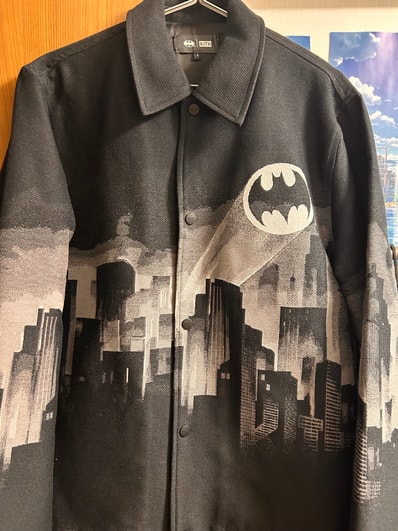 Kith x Batman Signal Tapestry Coaches Jacket "Black"