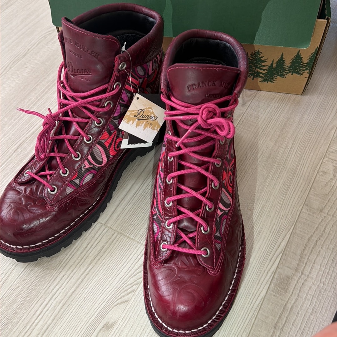 FRANCK MULLER x Danner Field FM "Fuxia"