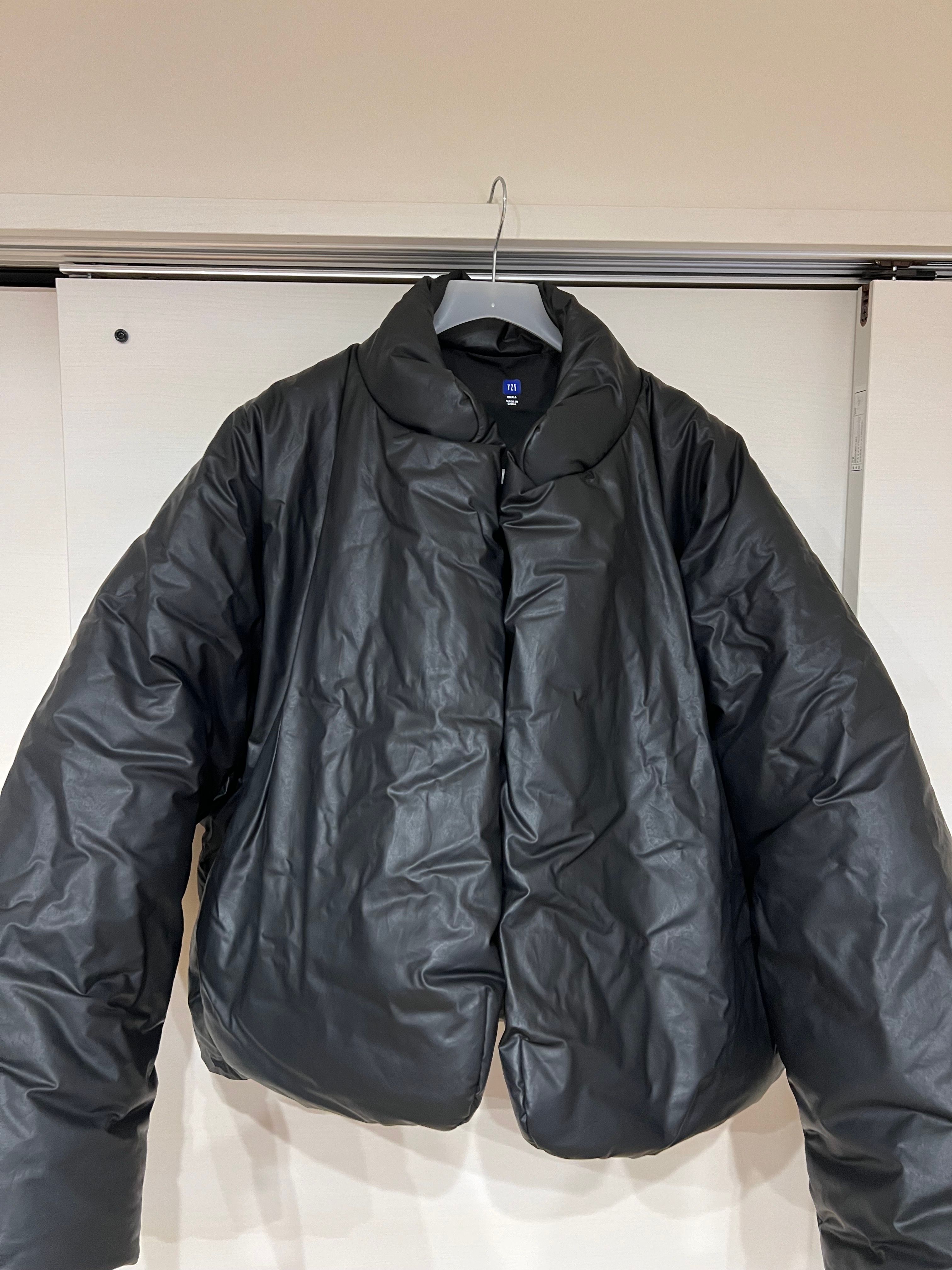 Yeezy Gap Round Jacket "Black"