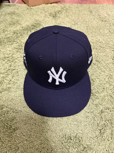 Supreme x New York Yankees New Era "Navy"