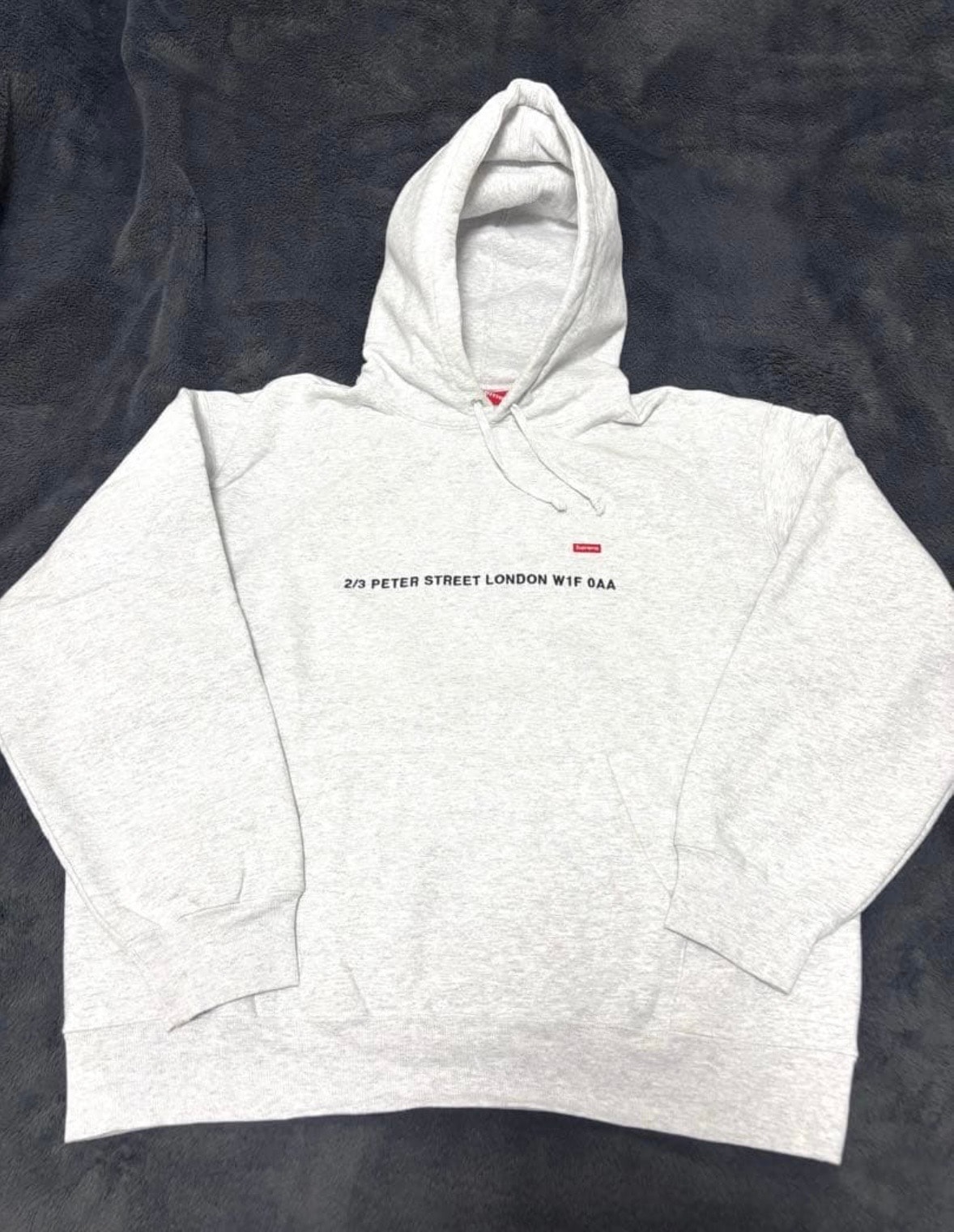 Supreme Shop Small Box Hooded Sweatshirt London "Ash Grey"