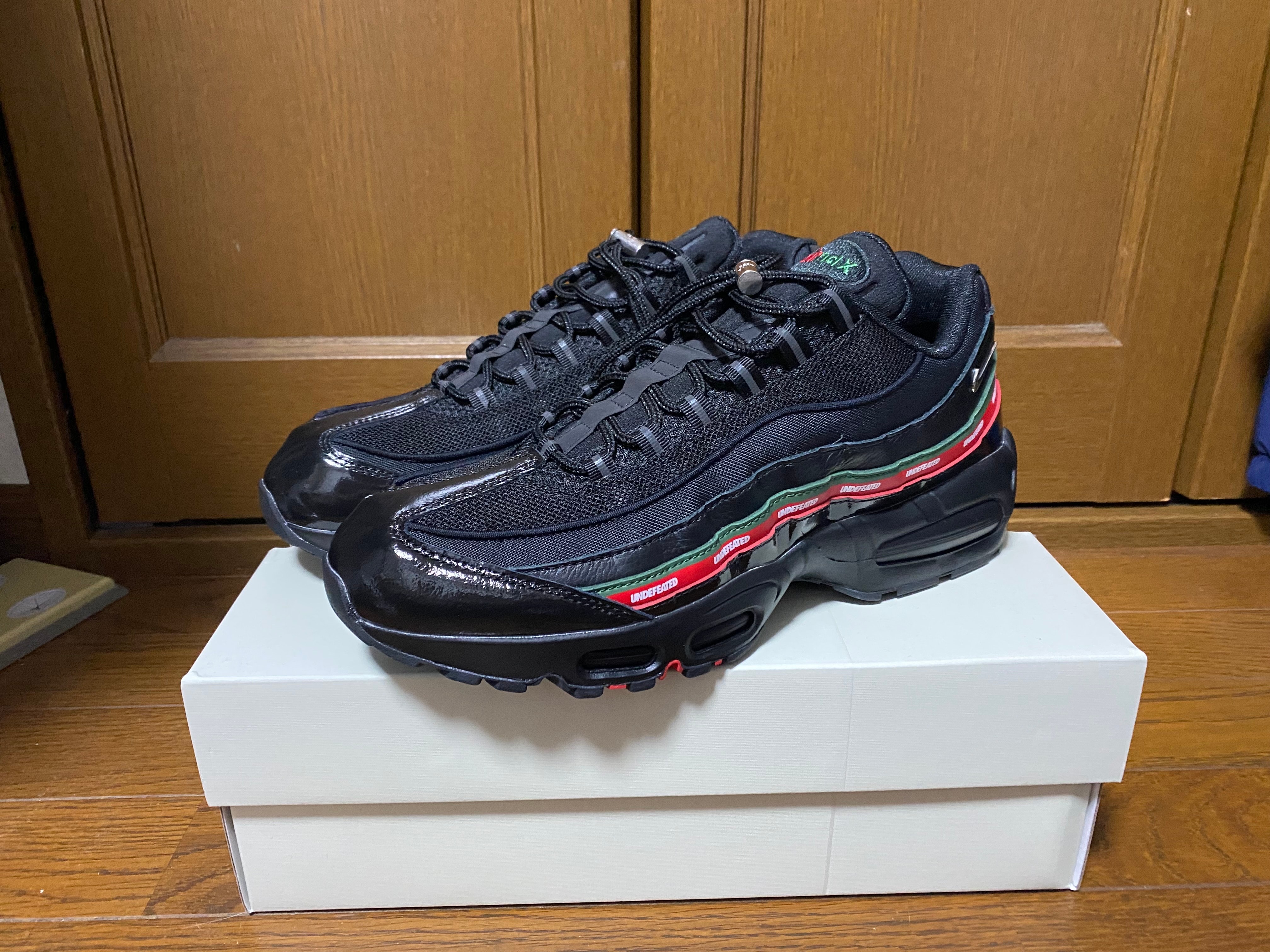 アンディフィーテッド × ナイキ エアマックス95 SP "ブラック"