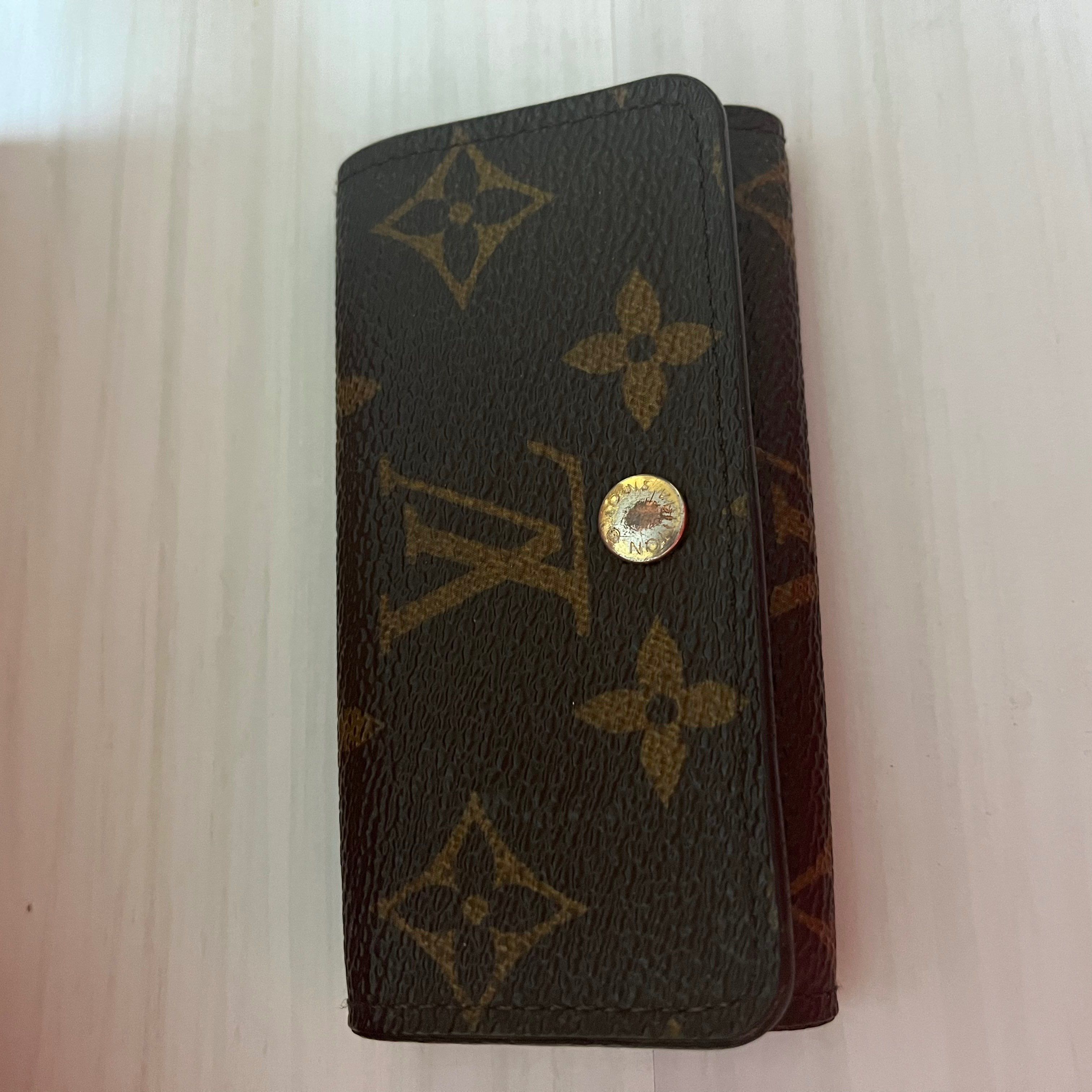 Louis Vuitton 4 Key Case Monogram