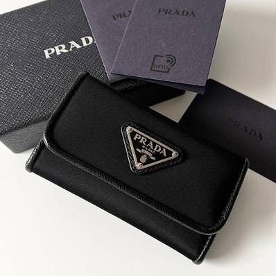 プラダ1PG222 キーケース メンズ