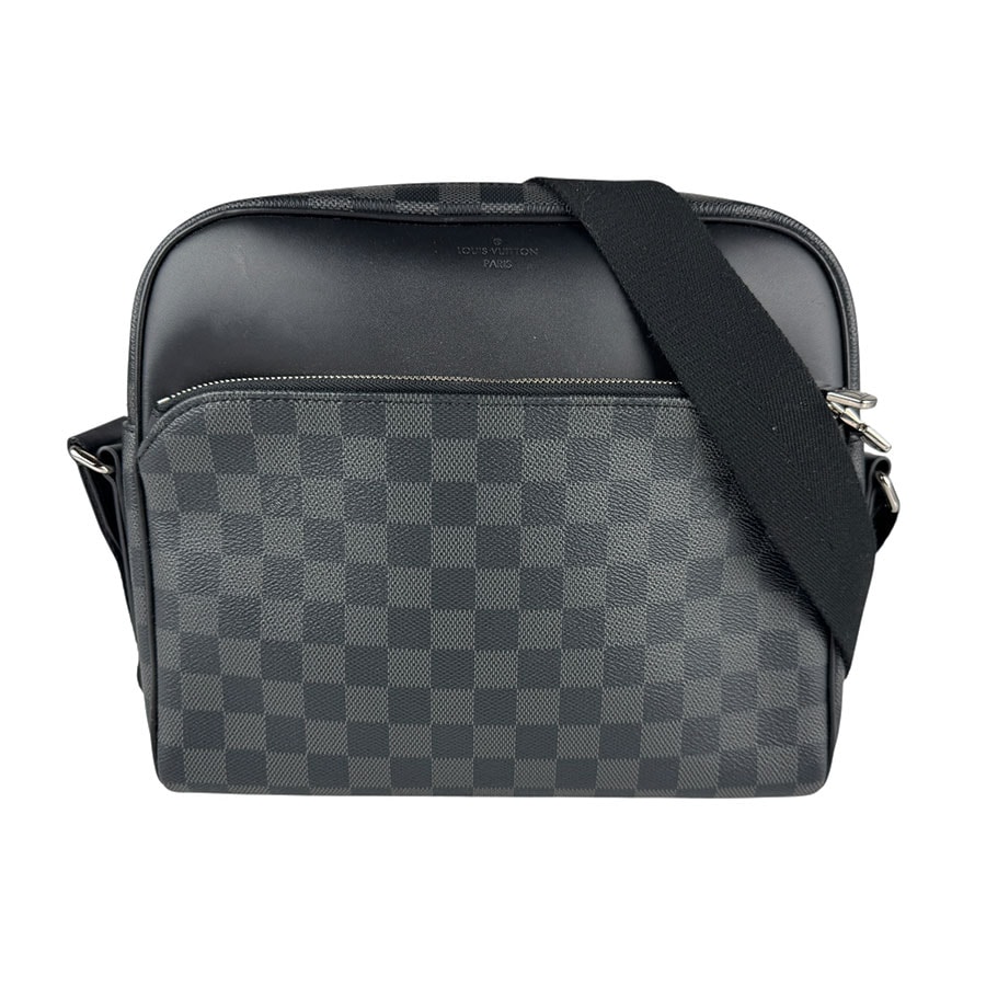 ルイ ヴィトン LOUIS VUITTON ショルダーバッグ ダミエ グラフィット デイトンPM/ダミエ グラフィット ブラック メンズ N41408【中古】 z7169