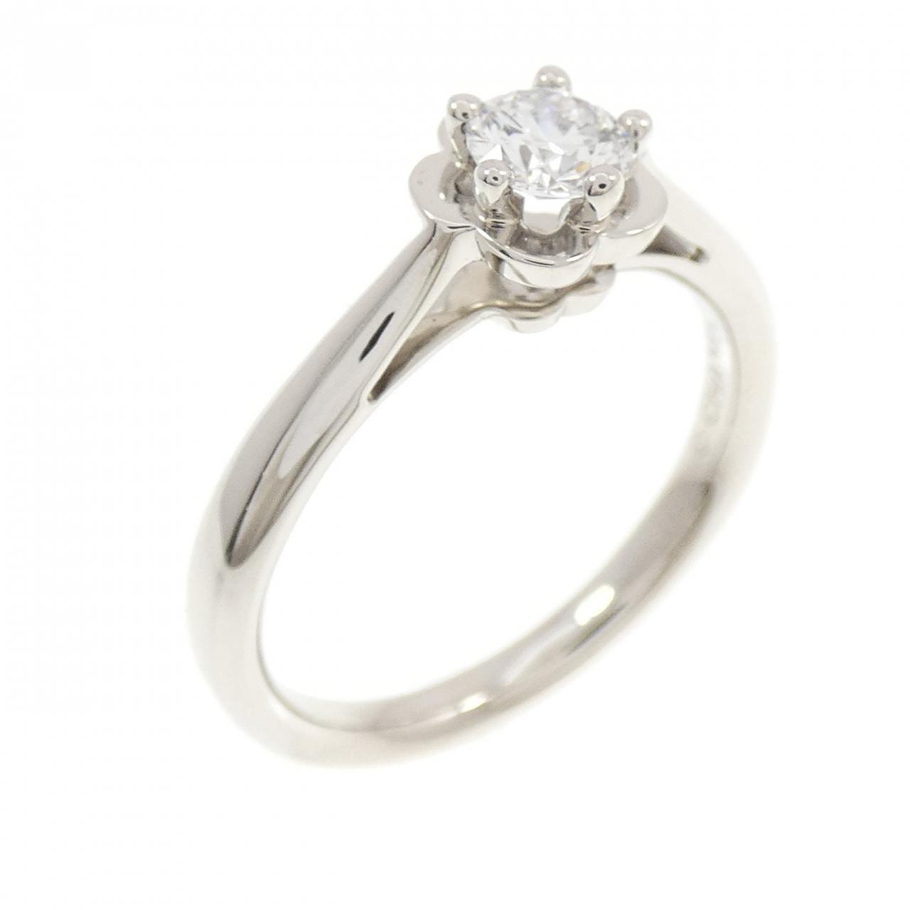 シャネル カメリア リング 0.28CT D VVS2 3EXT