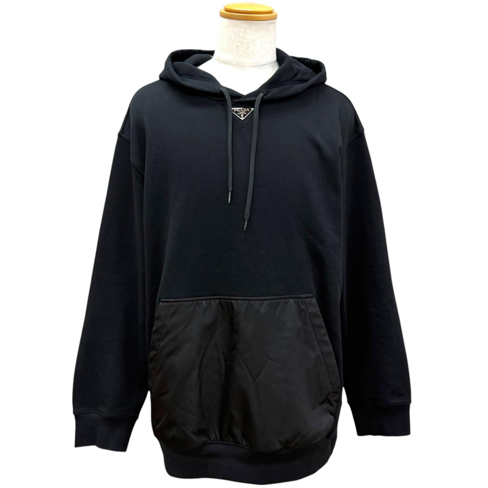 美品 プラダ パーカー ブラック メンズ XL UJL45B