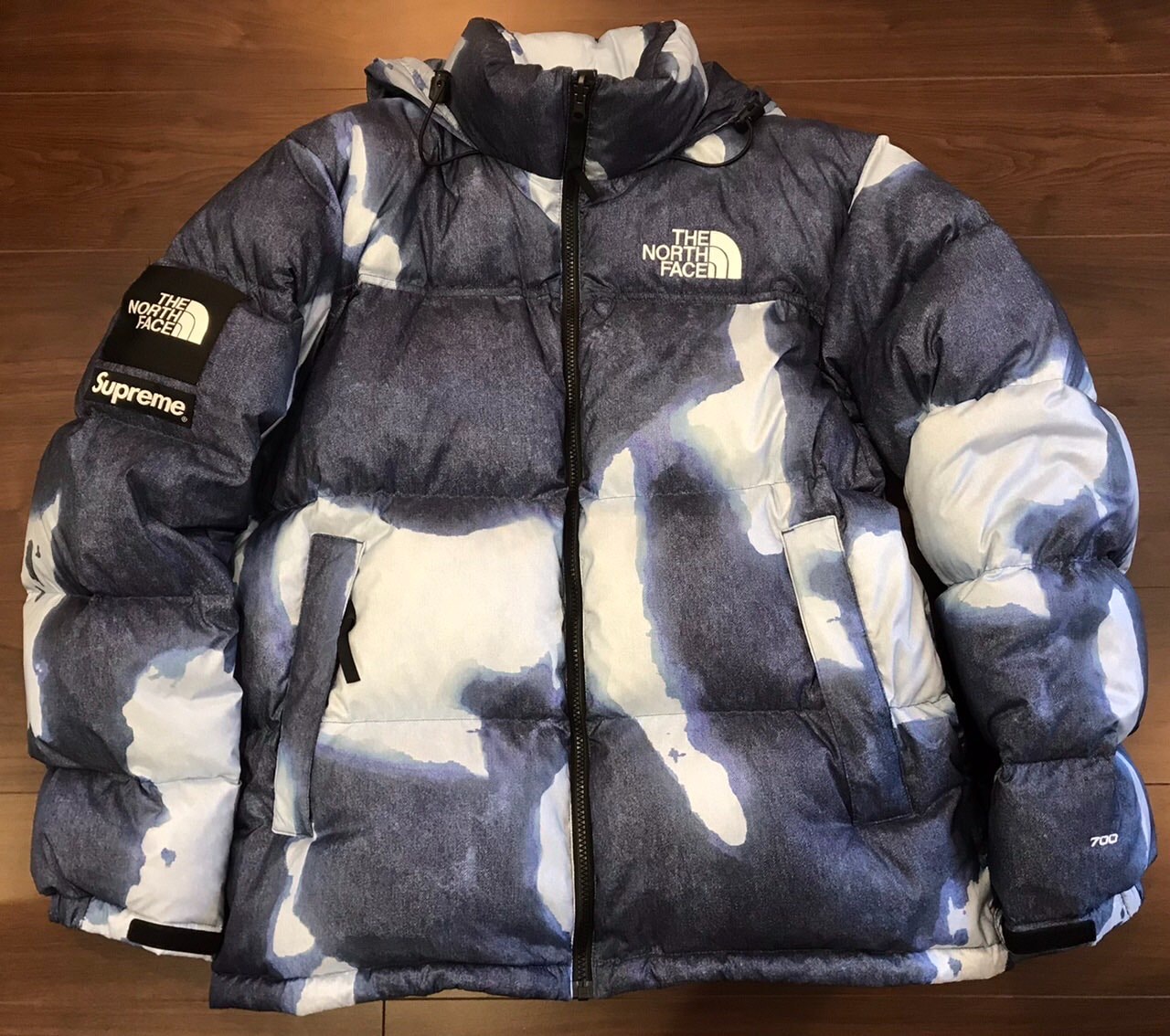 Supreme x The North Face Bleached Denim Print Nuptse Jacket "Indigo"