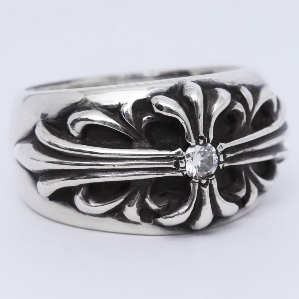 CHROME HEARTS フローラルクロスリング withダイヤモンド