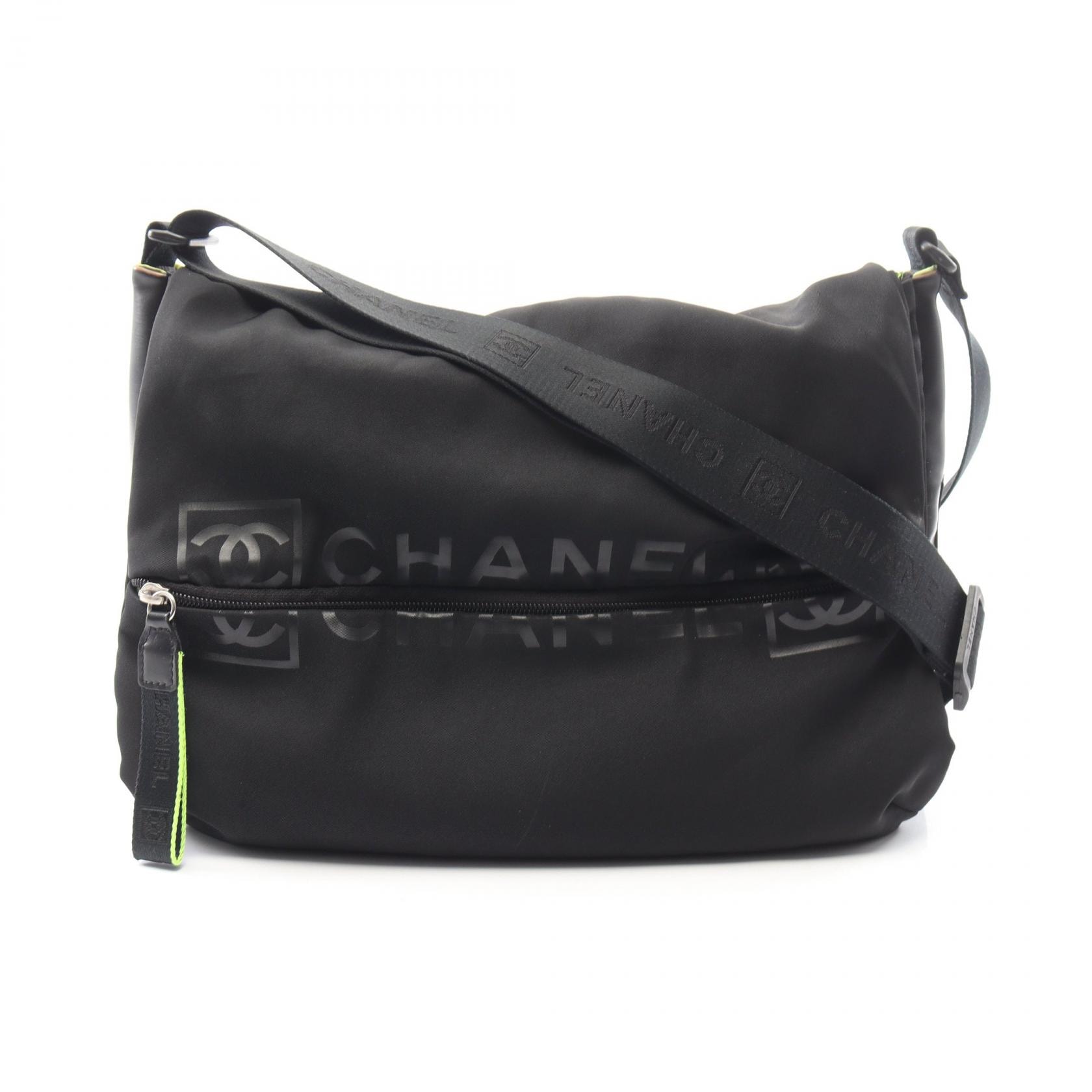 シャネル CHANEL スポーツライン ココマーク ショルダーバッグ バッグ ナイロン ラバー メンズ ブラック系 【中古】