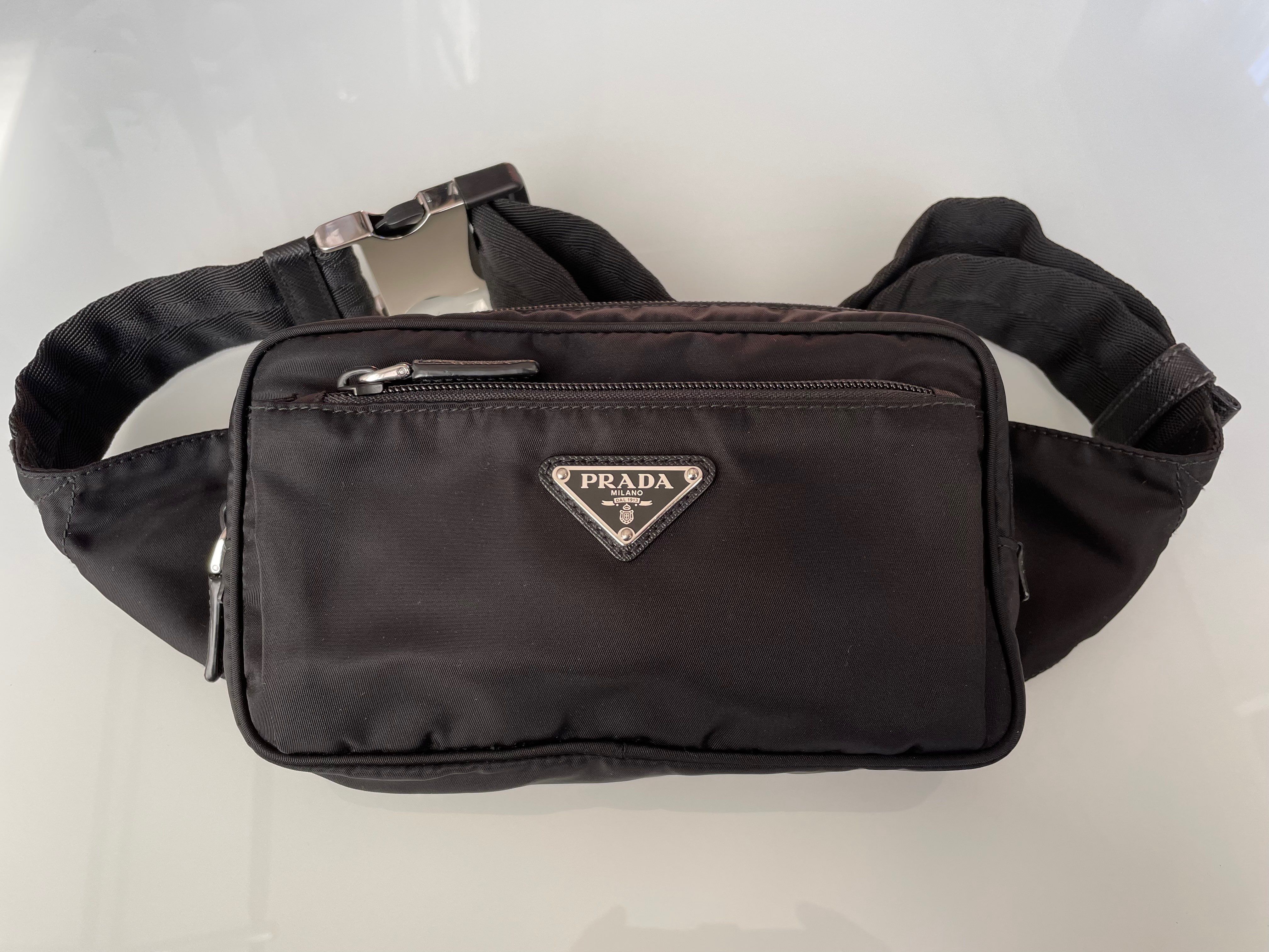 PRADA プラダ ナイロン ボディバッグ ウエストバッグ