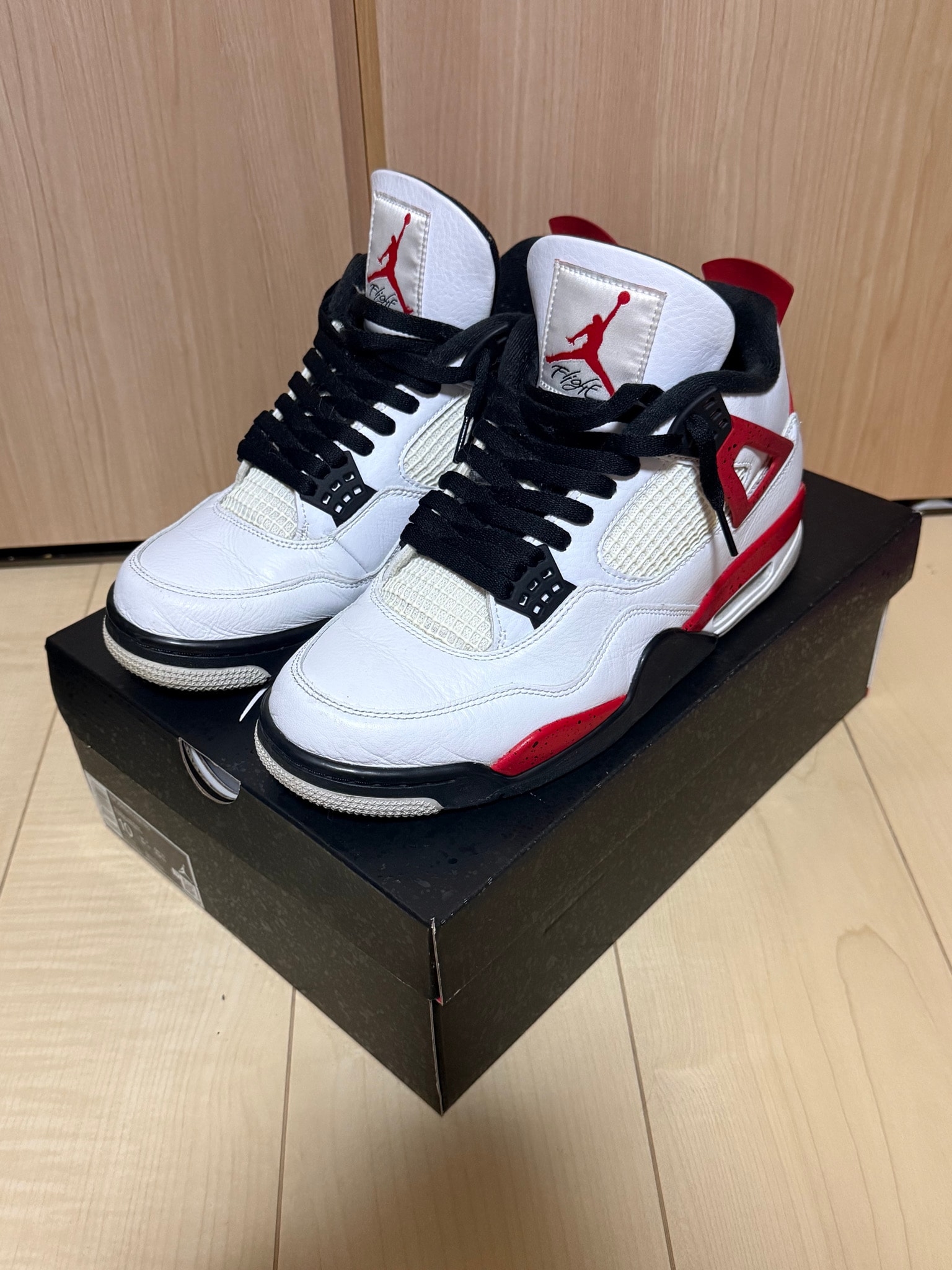 Nike Air Jordan 4 Retro "Red Cement"