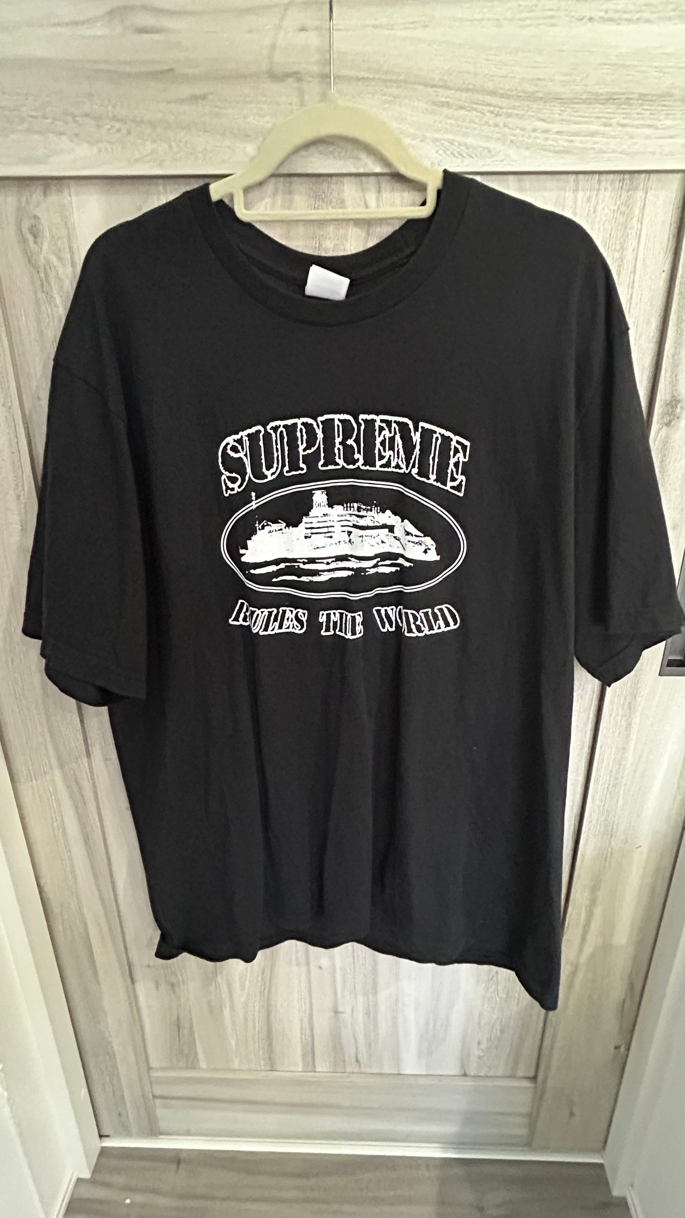 Supreme / Corteiz Rules The World Tee "Black"