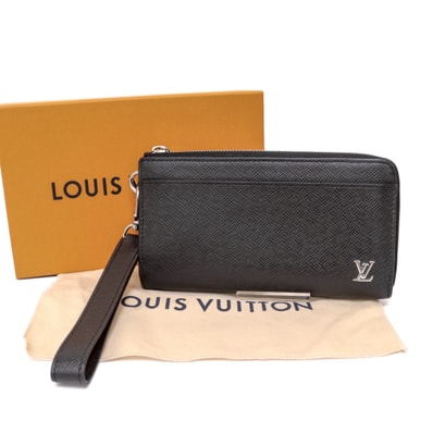 Louis Vuitton Zippy Dragonne Taiga "Noir"