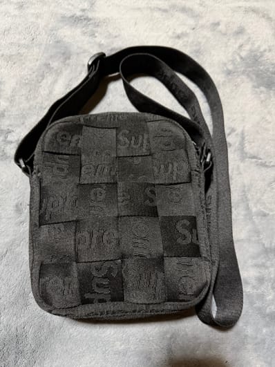 Supreme Woven Shoulder Bag "Black" (24SS)
