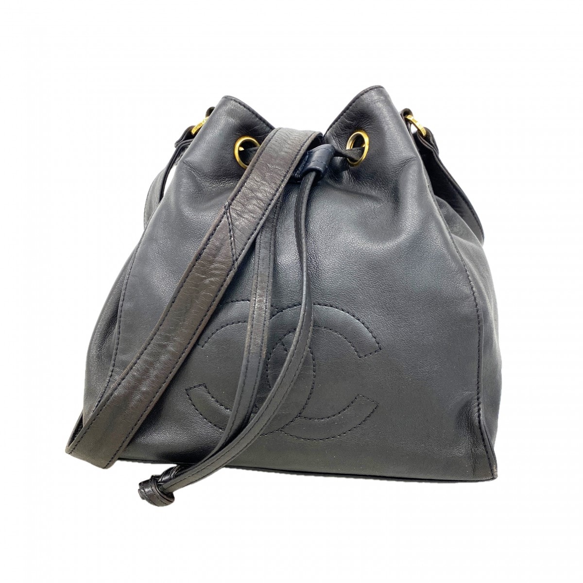 【6fd5782】シャネル ショルダーバッグ ラムスキン ブラック ゴールド金具【中古】レディース