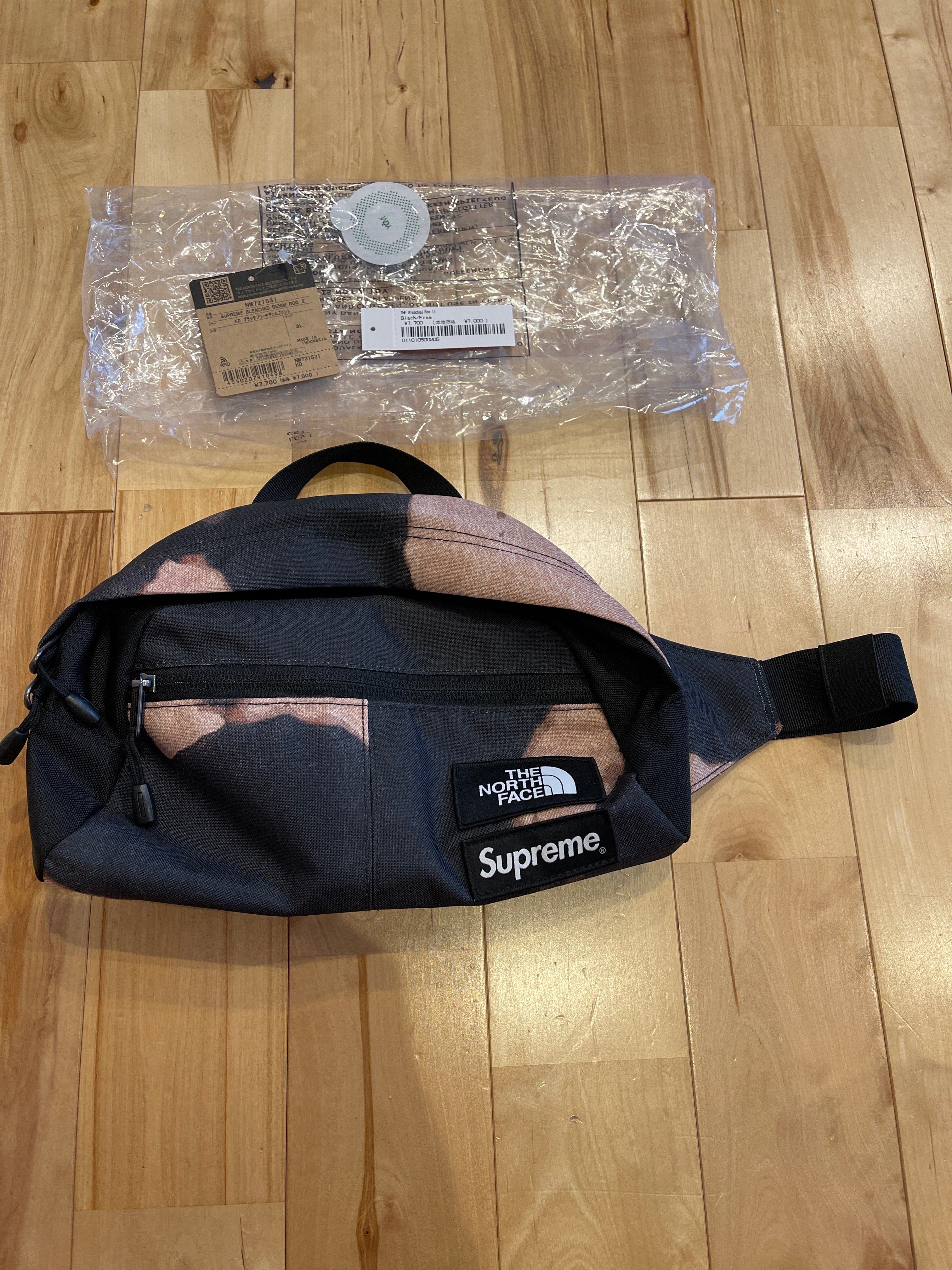 Supreme x The North Face Bleached Denim Print Roo II "Black"