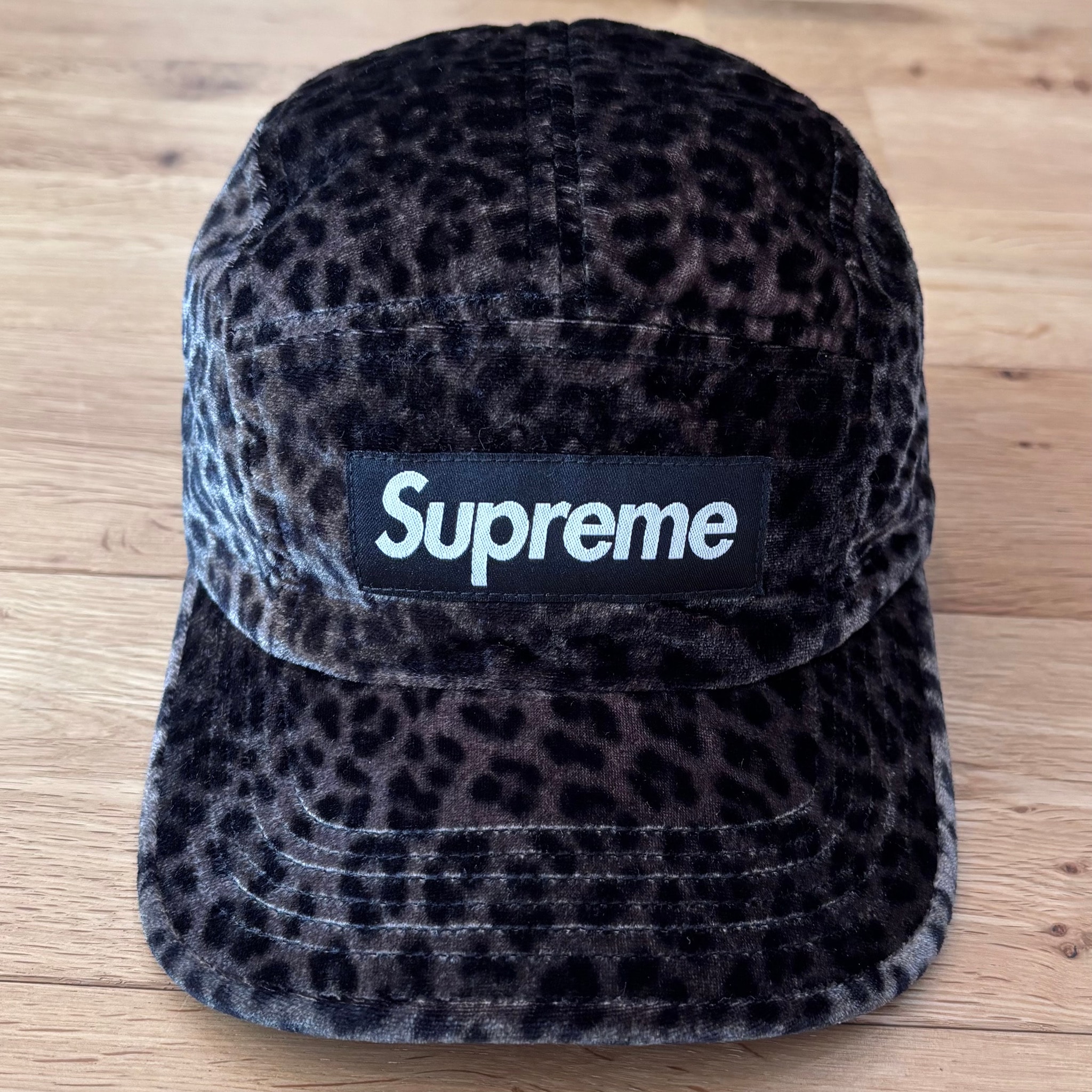 Supreme Leopard Velvet Camp Cap "Black"
