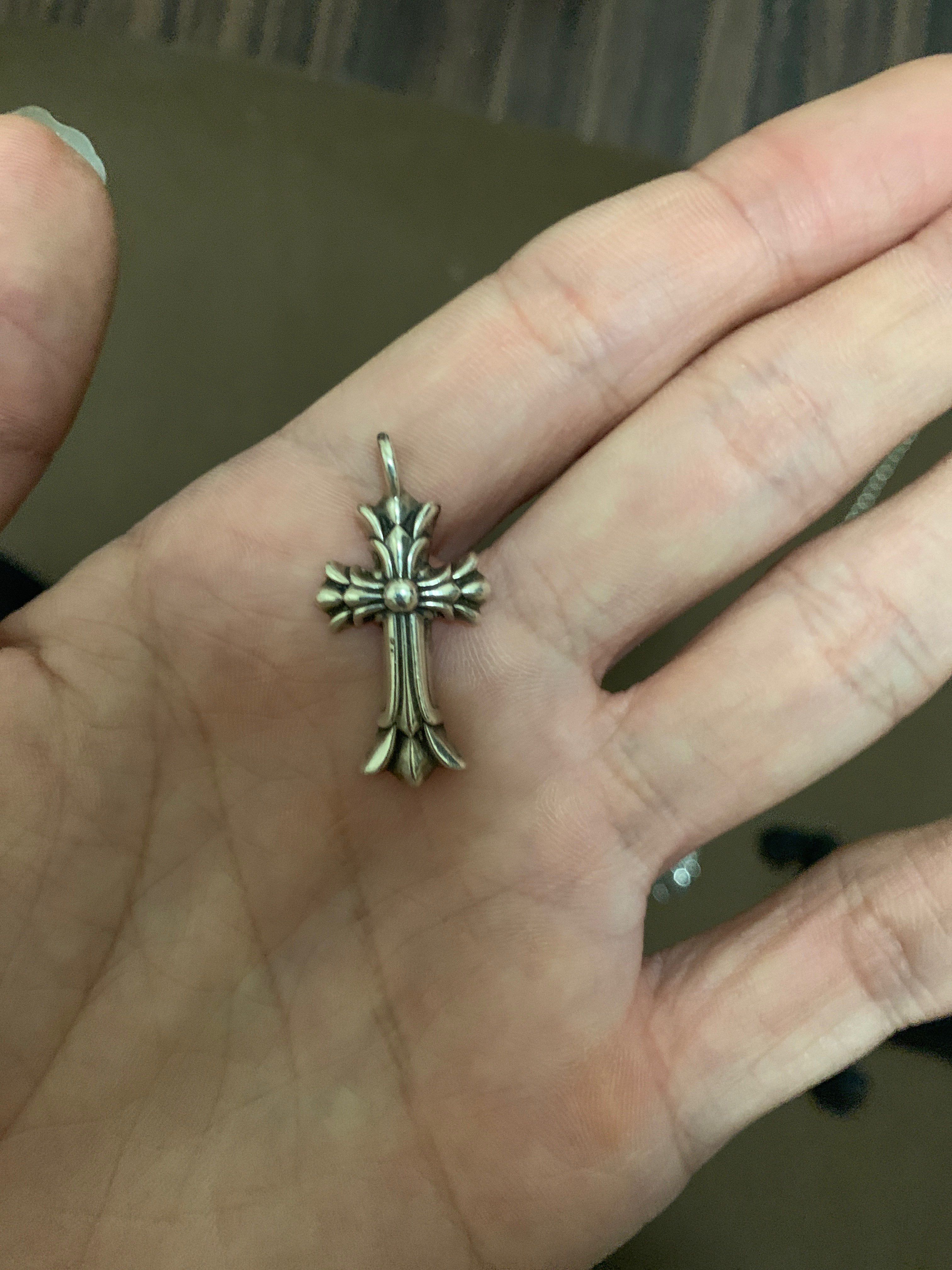 Chrome Hearts Double CH Cross Charm "Silver"